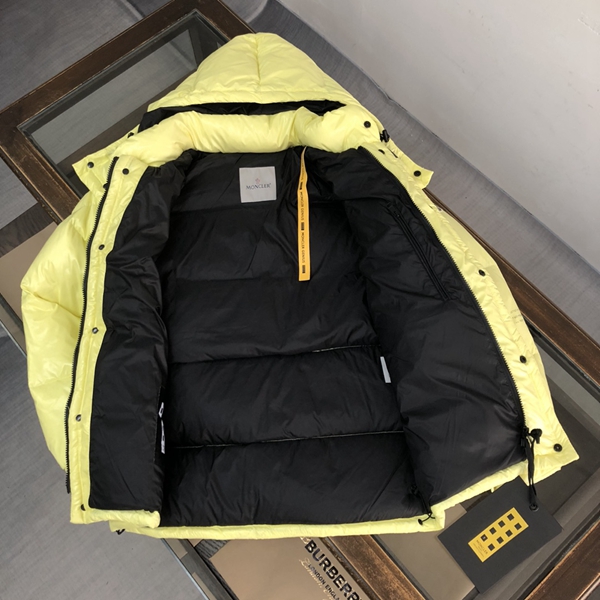 ハイクオリティダウンジャケット素材ディテール